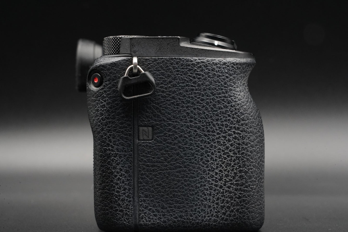 Sony Alpha a6600 ILCE-6600 English Language US DUTY PAID 10464