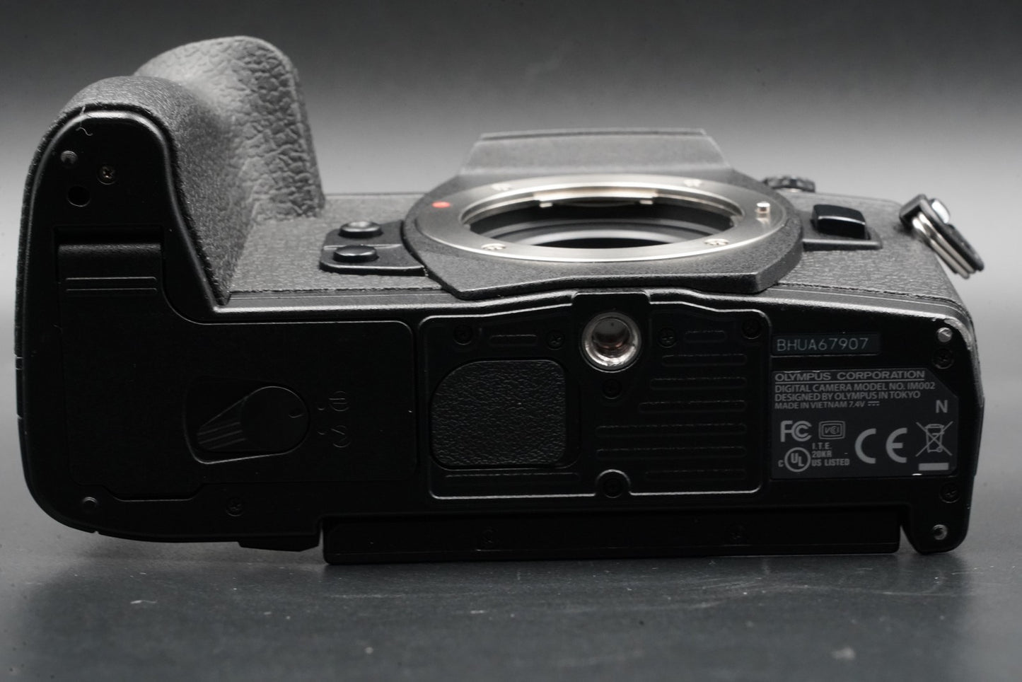 Olympus OM-D E-M1 Mark II Digital Camera Black Body US Duty Paid 10582