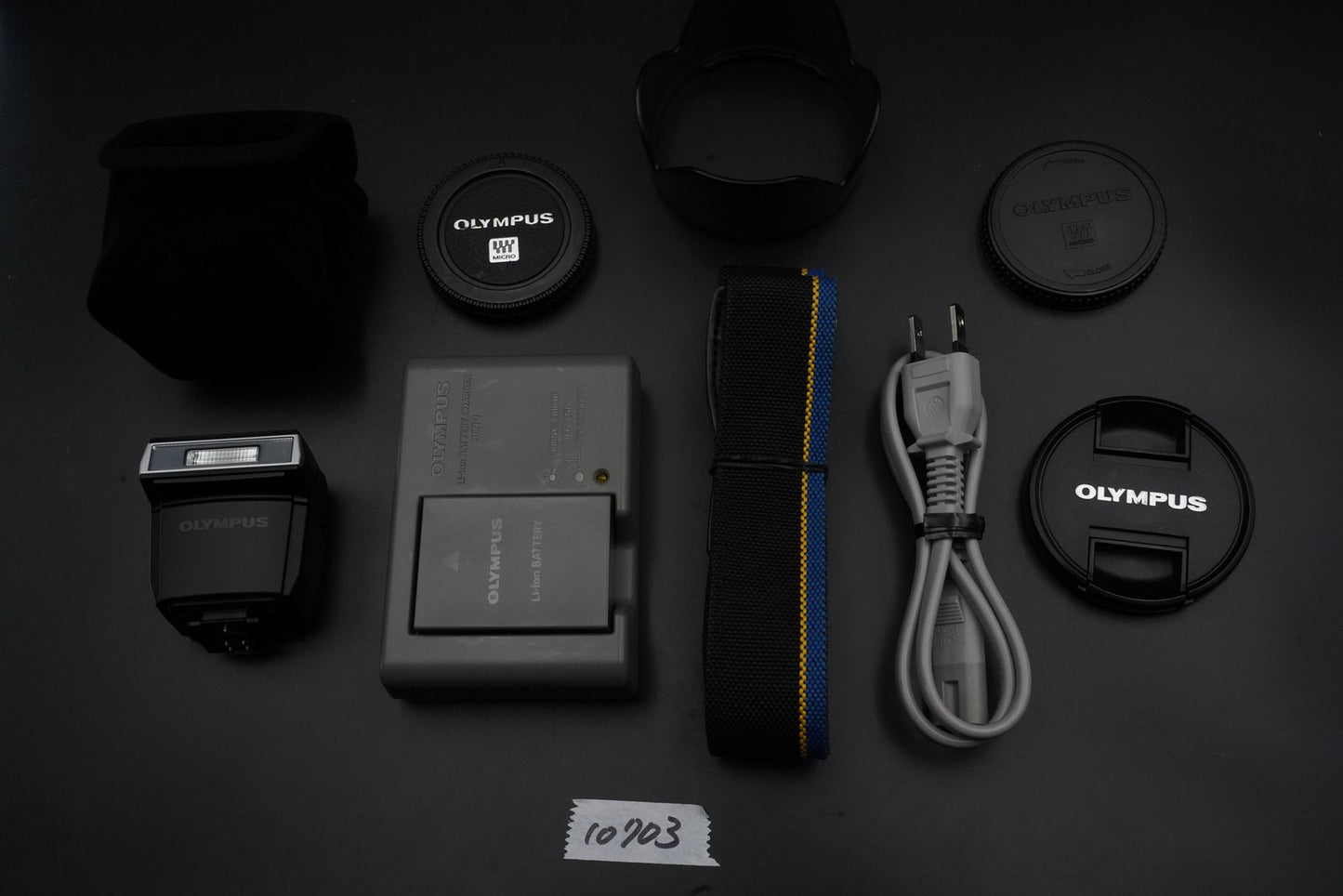 Olympus OM-D E-M5 Mark II Digital SLR Camera Black w/ 14-150mm II 10703