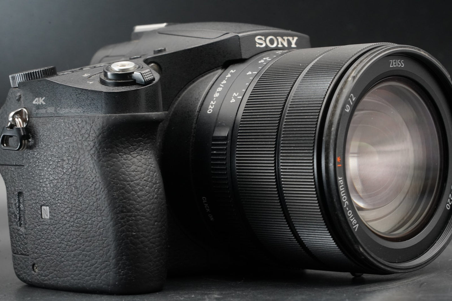 Sony Cyber-Shot RX10 IV 20.1MP Digital Camera DSC-RX10M4 US DUTY PAID 11082