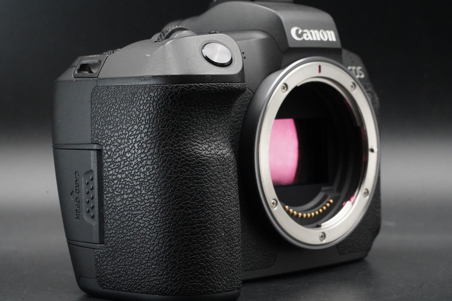 1257 cuts!! Canon EOS R Full Frame Mirrorless Digital Camera Body 11097