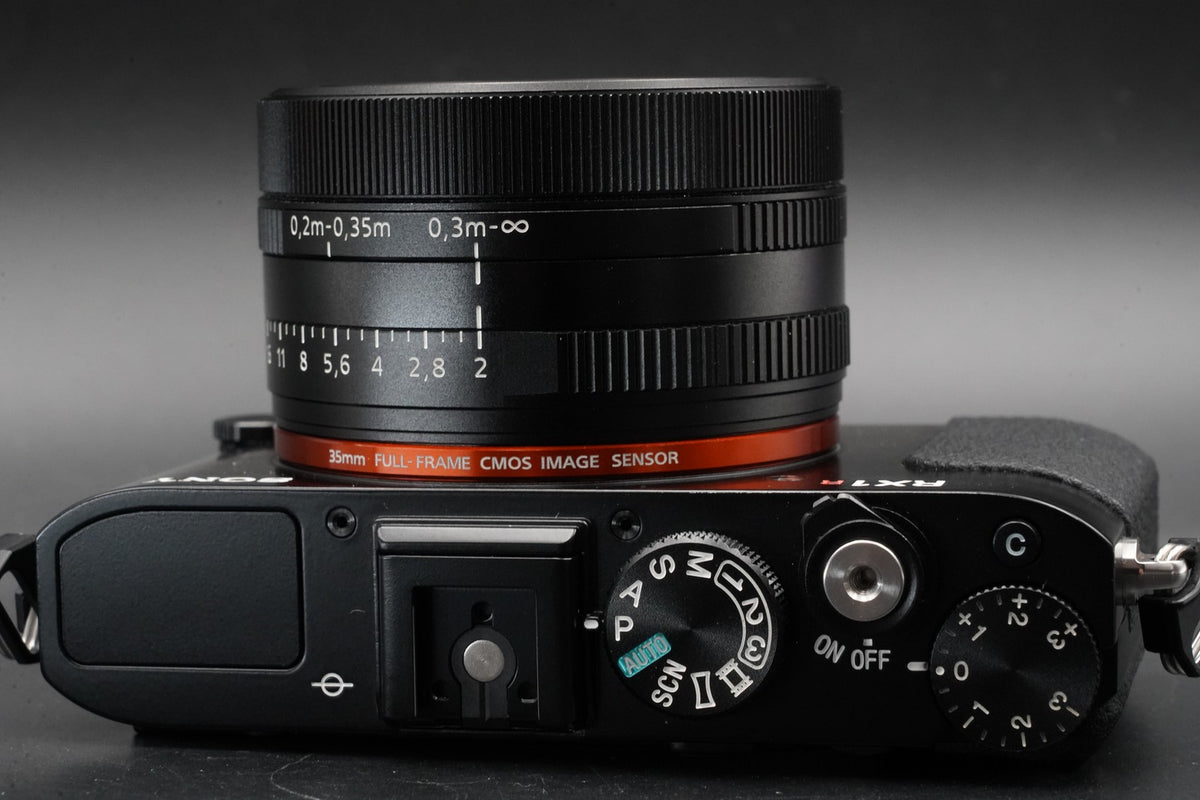 SONY Cyber-Shot RX1R DSC-RX1R 24.3 MP Digital Camera [English OK] #10927