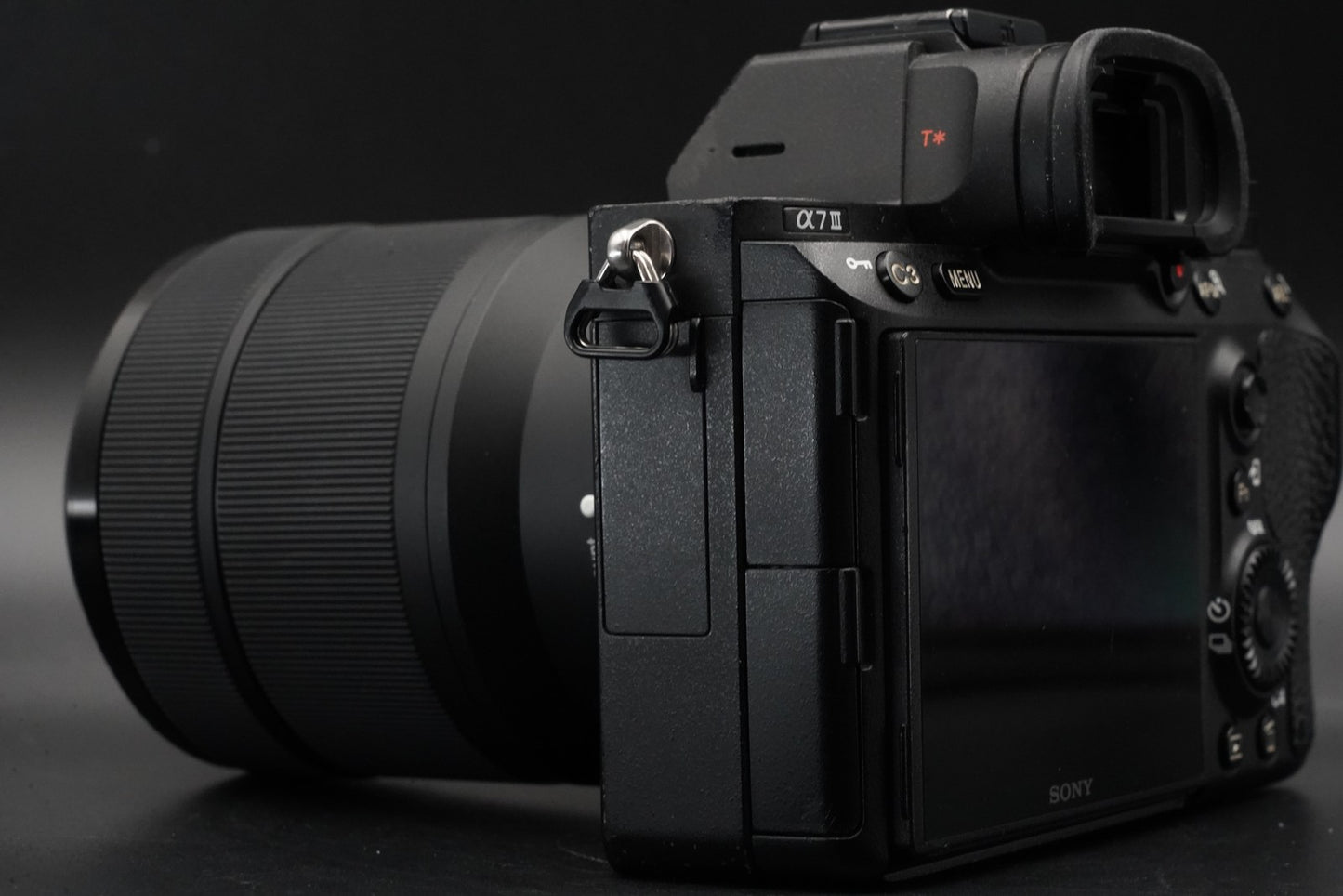Sony Alpha a7 III ILCE-7M3 Mirrorless Digital Camera w/ FE 28-70 Lens 10812