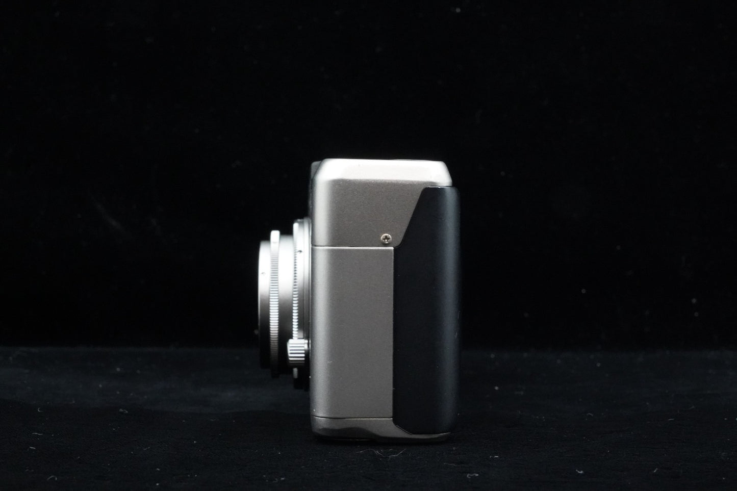 [US Duty Paid] Tested! Contax TVS Point & Shoot 35mm Film Vintage Camera 9635