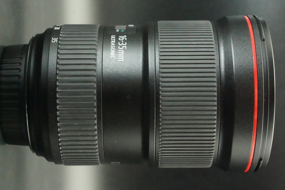 Canon EF 16-35mm f/2.8 L III USM Lens #12814