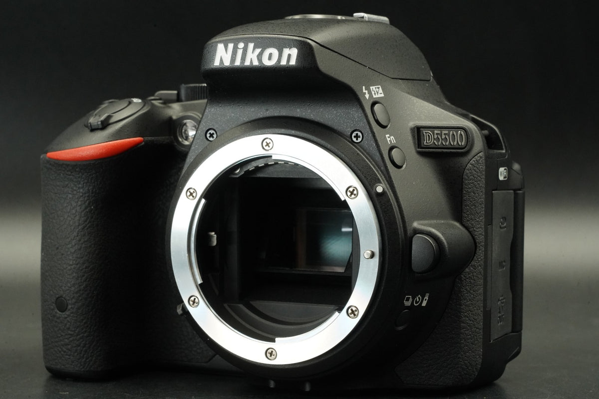 Nikon D5500 DSLR Digital Camera Body Only Black -1948 cuts- #12487