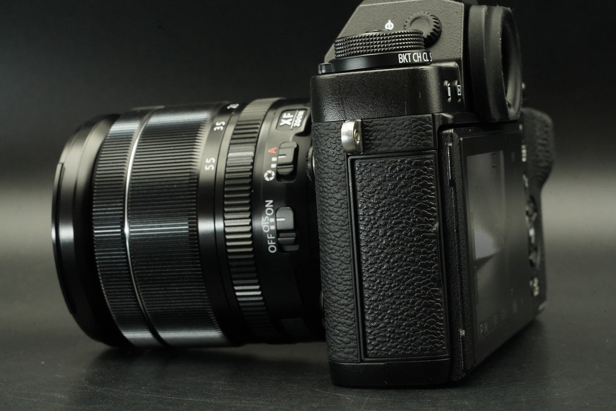 Fujifilm X-T1 Digital Camera w/ XF 18-55mm f/2.8-4 R LM OIS Lens Kit #12428