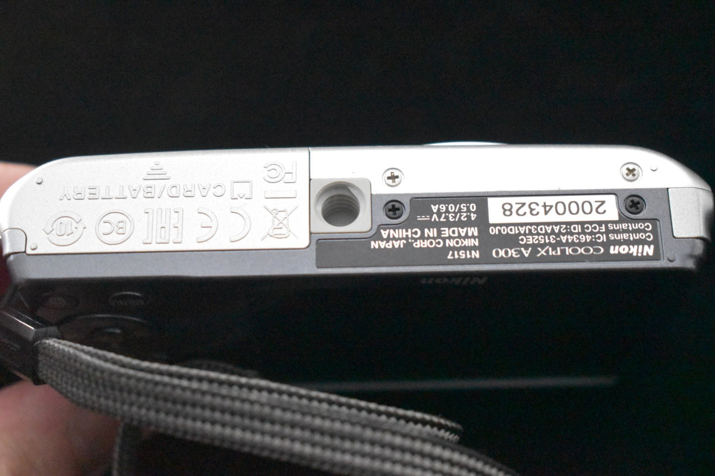 [US Duty Paid] Nikon Digital Camera Coolpix A300 Silver WiFi 8.0x Zoom 7283