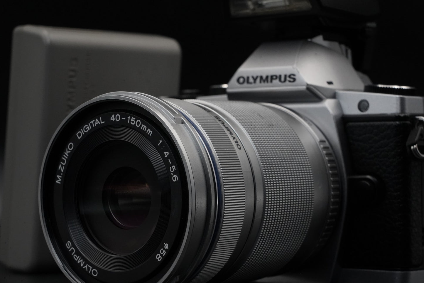 Olympus OMD E-M5 Mirrorless Digital Camera with Lens Silver US Duty Paid 10513