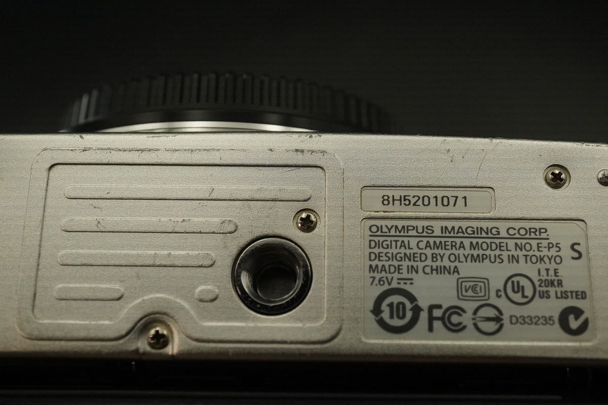 Olympus PEN E-P5 Silver Body Wifi Digital Camera -12763 cuts- #11769