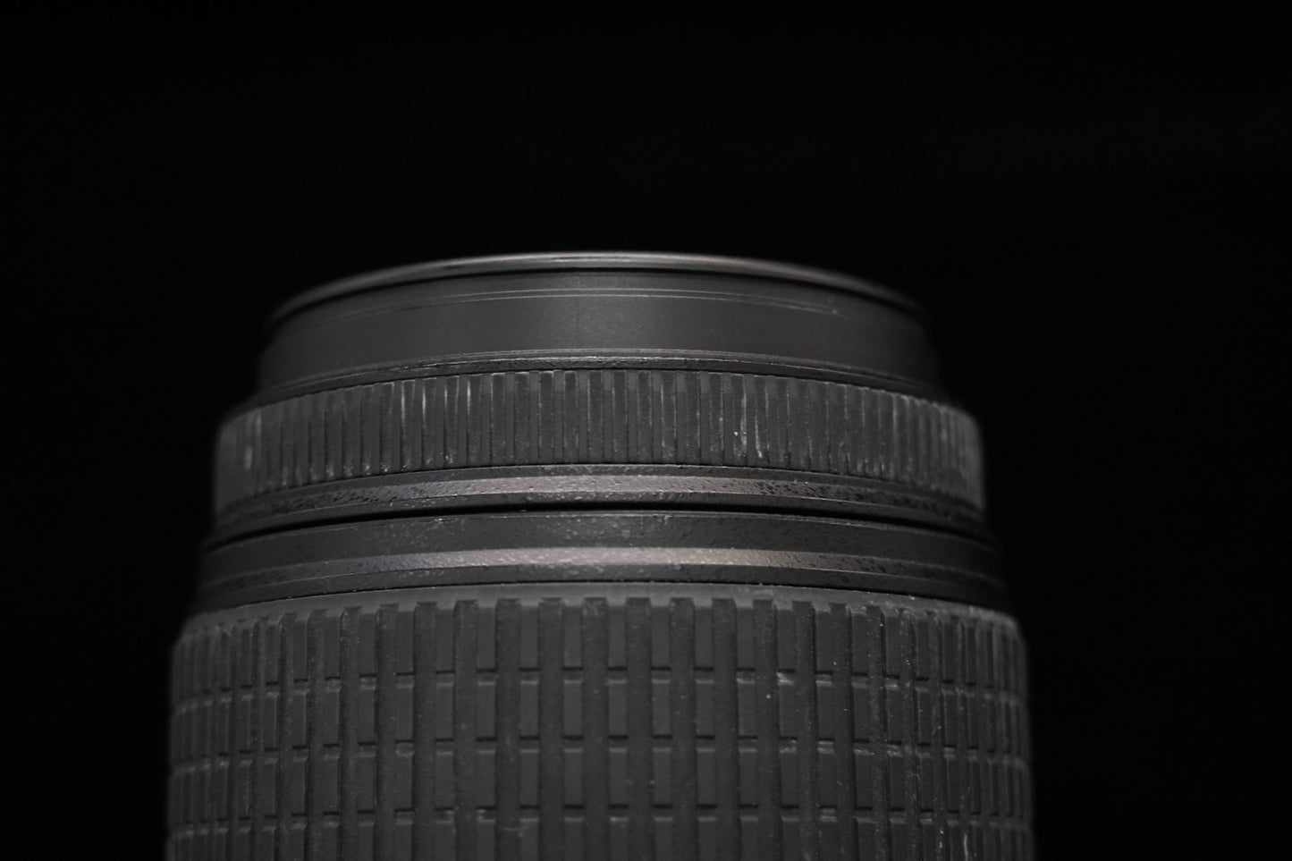 Nikon AF-S DX NIKKOR 55-300mm F/4.5-5.6 G ED VR Lens US Duty Paid 10401