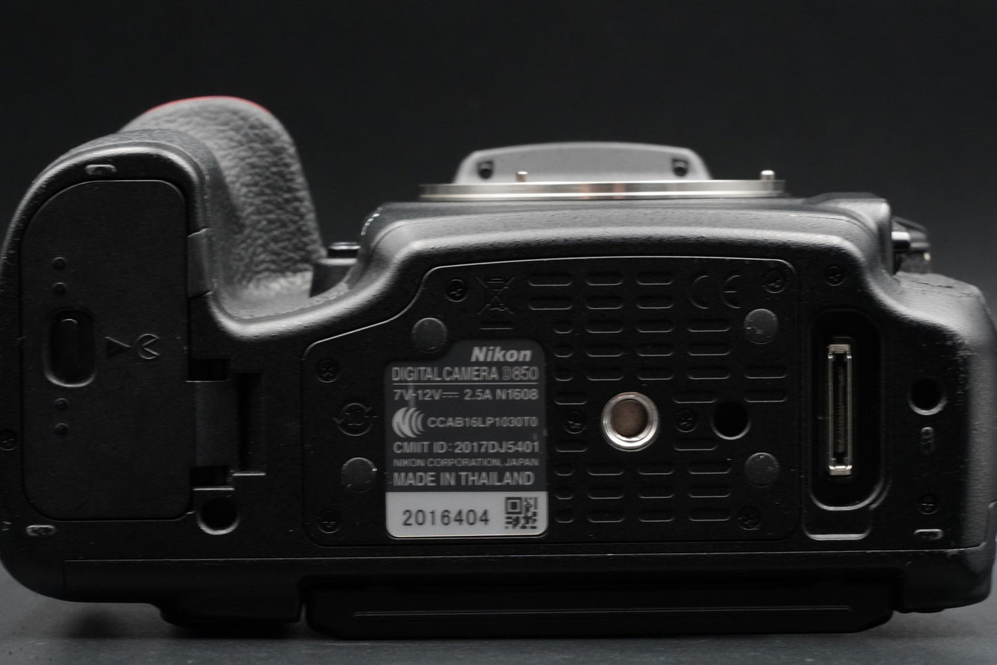 Nikon D850 DSLR Camera Vintage Digital Video Camera US Duty Paid 10427
