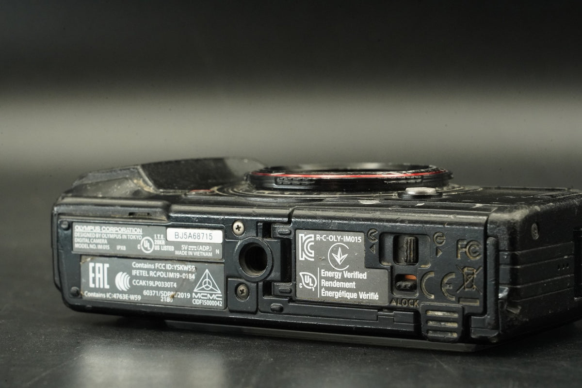 Olympus Tough TG-6 Black Waterproof Camera 12MP -33334 cuts- US STOCK #12041