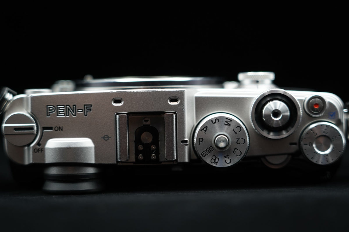 Olympus PEN-F Digital Mirrorless Camera Body Digital Camera US STOCK #10323