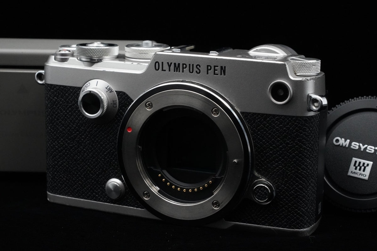 Olympus PEN-F Digital Mirrorless Camera Digital Camera Silver -5034 cut- #12157
