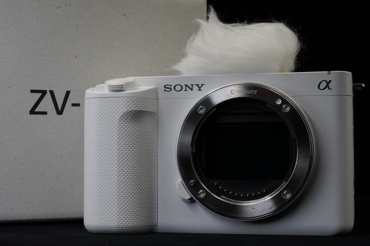 Sony Alpha ZV-E1 4K UHD Mirrorless Camera English White US STOCK #10103