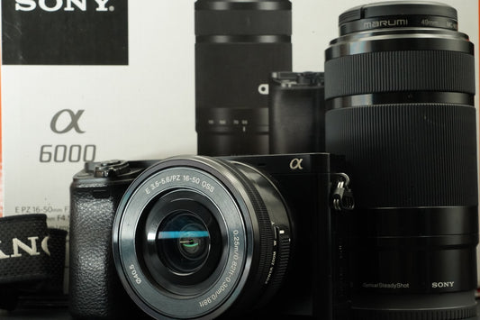 Appareil photo numérique sans miroir Sony a6000 noir avec coupe 16-50 +...