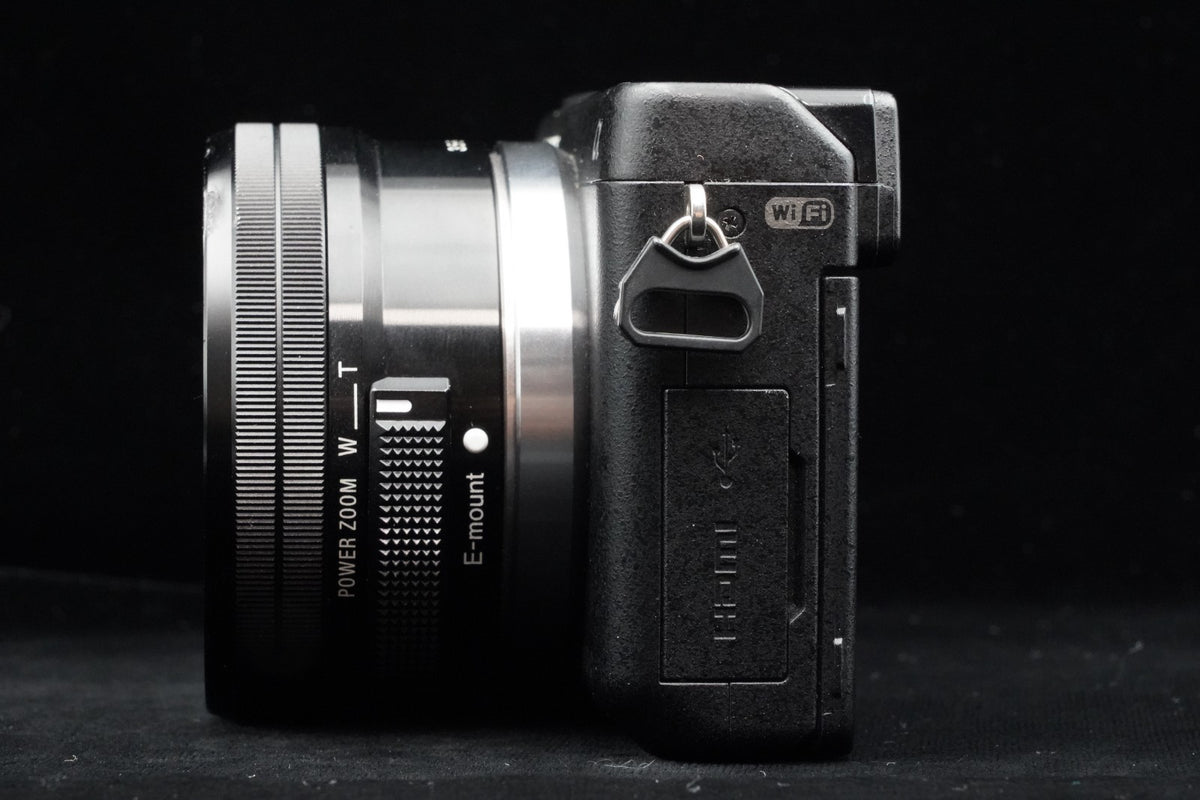 Sony α NEX-6 Digital Camera w/ 16-50mm PZ Lens ENGLISH OK! [] US STOCK #9847