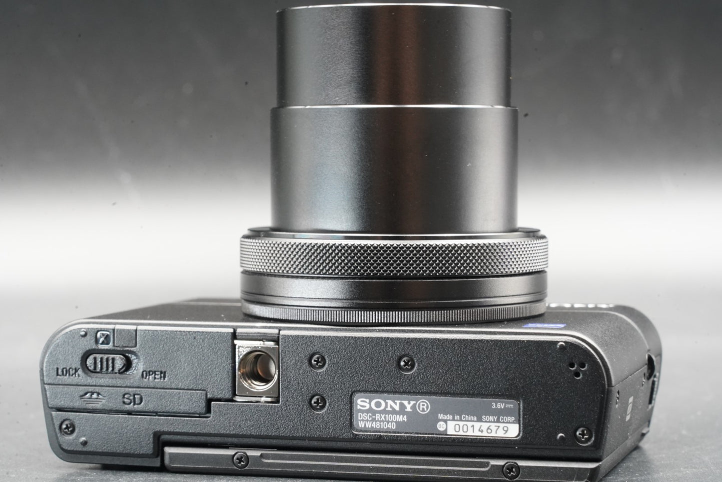 Sony Cyber-Shot DSC-RX100 IV M4 20.1MP 4K Digital Camera ALMOST UNUSED 11274