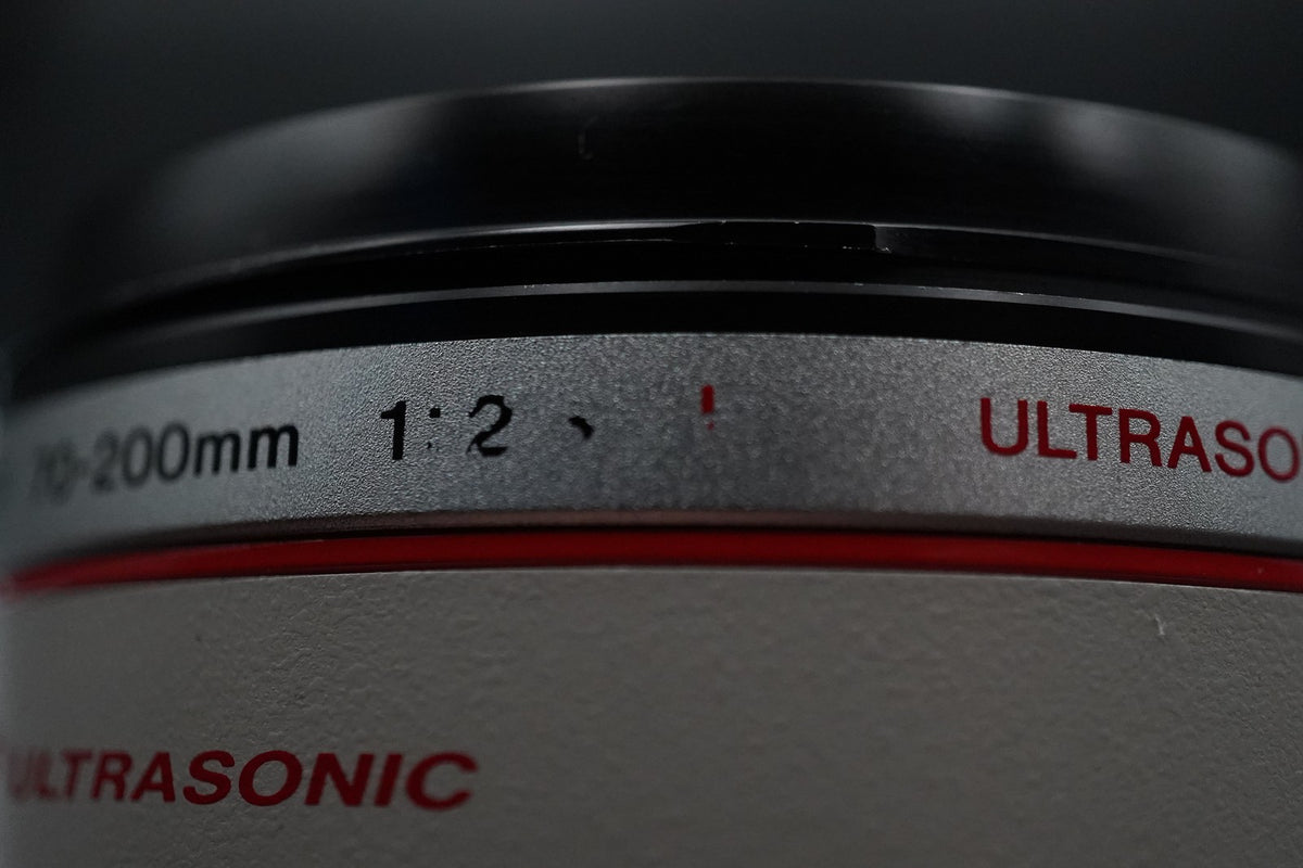 Canon EF 70-200mm F/2.8 L USM Telephoto Zoom Lens JAPAN US STOCK #10777