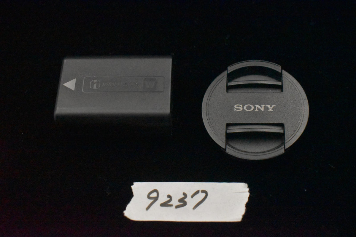 [US Duty Paid] Sony alpha a6000 Digital Mirrorless Camera with Lens Black 9237