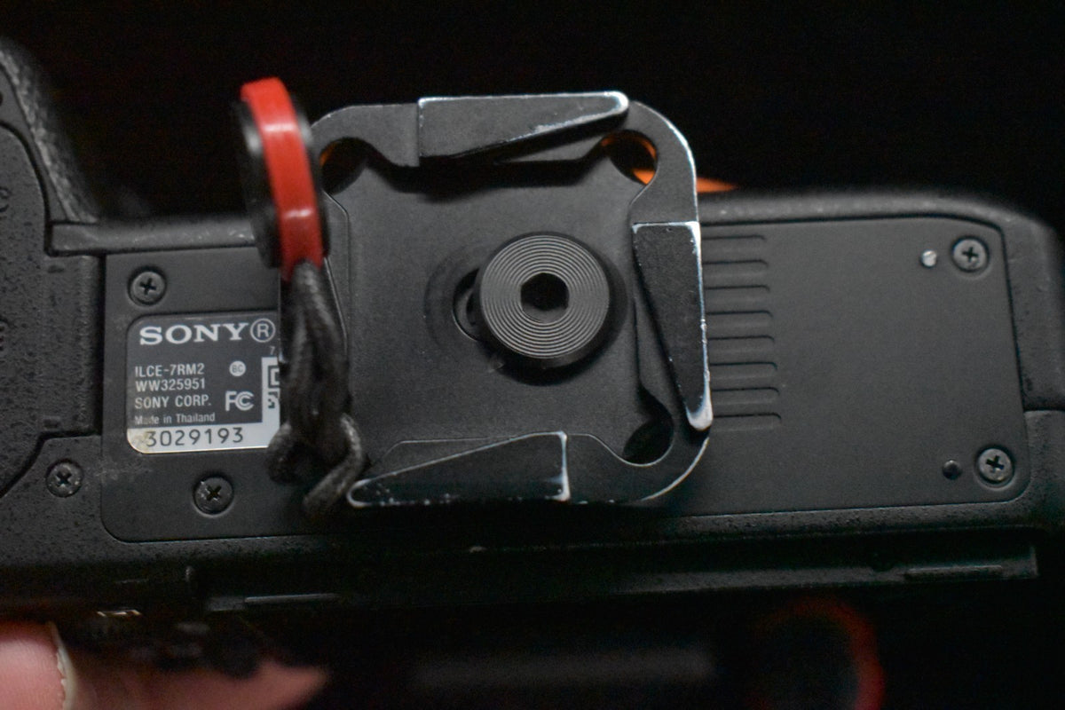 [US Duty Paid] Sony ILCE-7RM2 A7R II Spiegellose Digitale...