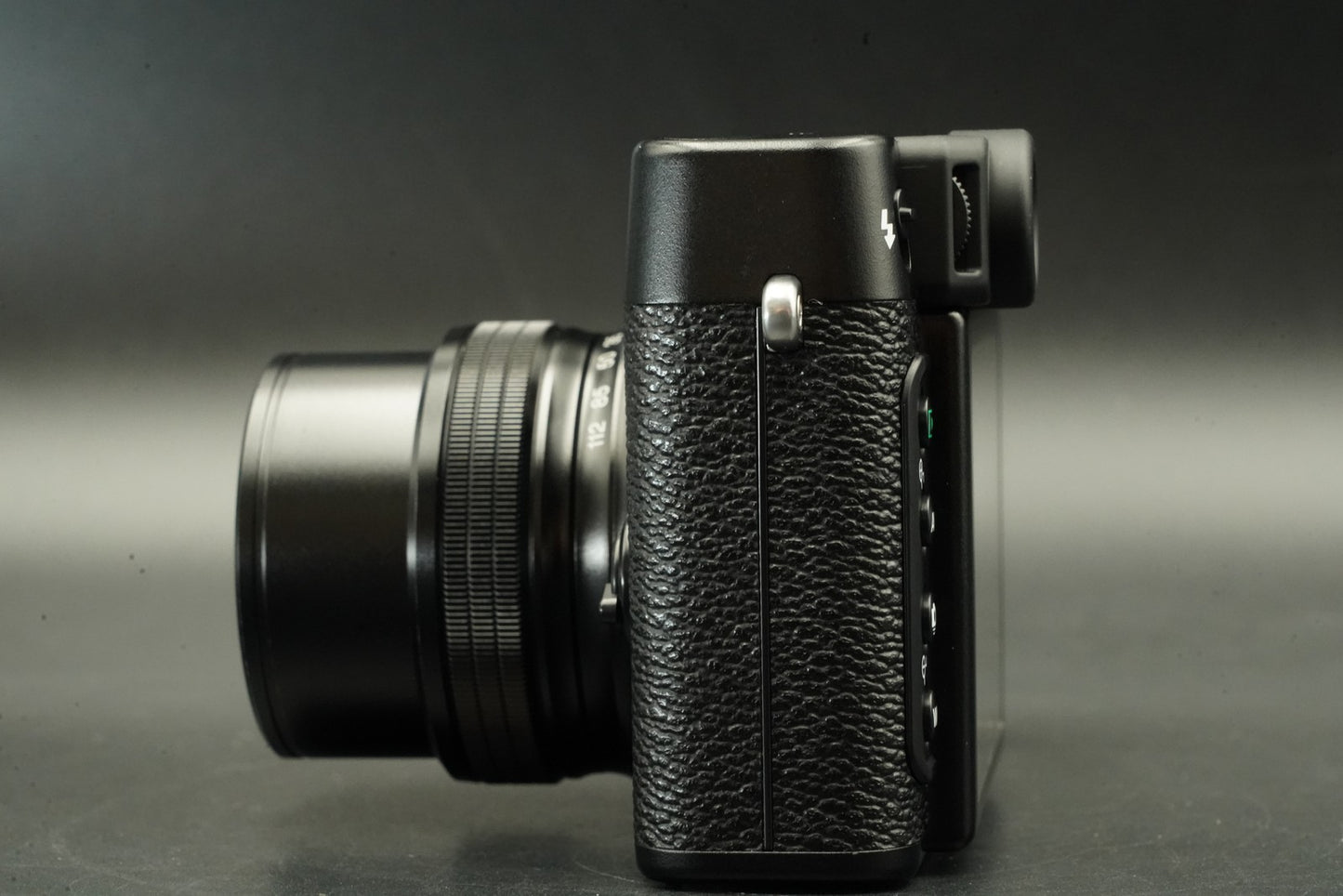 Fujifilm Fuji X Series X20 12.0MP Digital Camera Black #11775