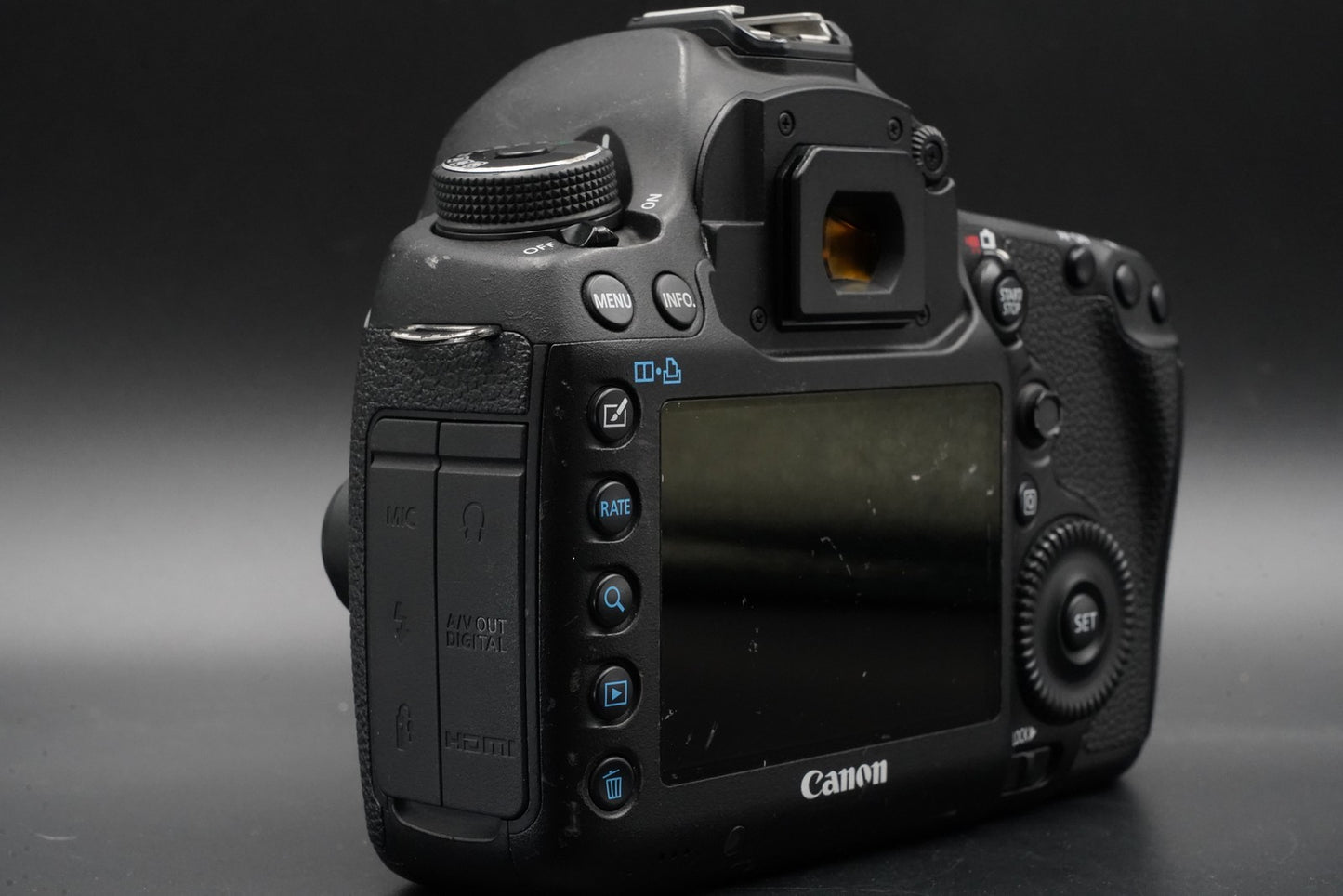 Canon EOS 5D Mark III Digital Full Frame Camera DSLR Body US Duty Paid 10943