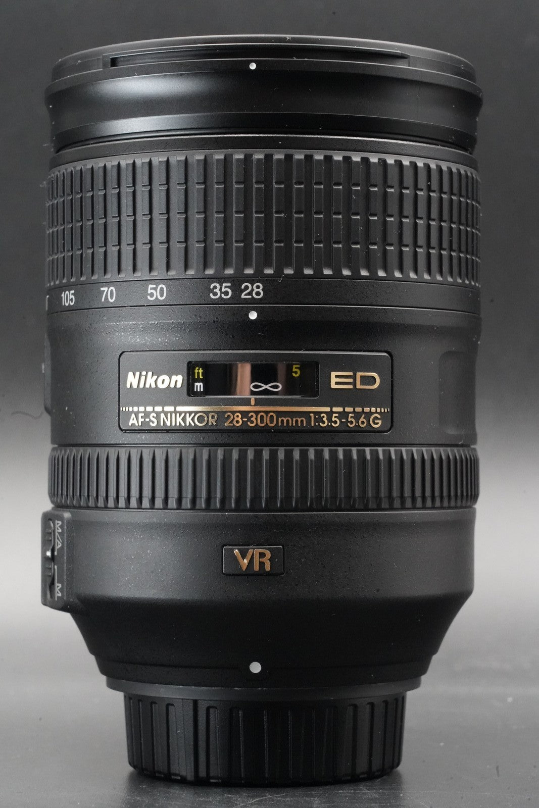 Nikon AF-S FX NIKKOR 28-300mm F/3.5-5.6G ED VR Zoom Lens Near Mint 10985