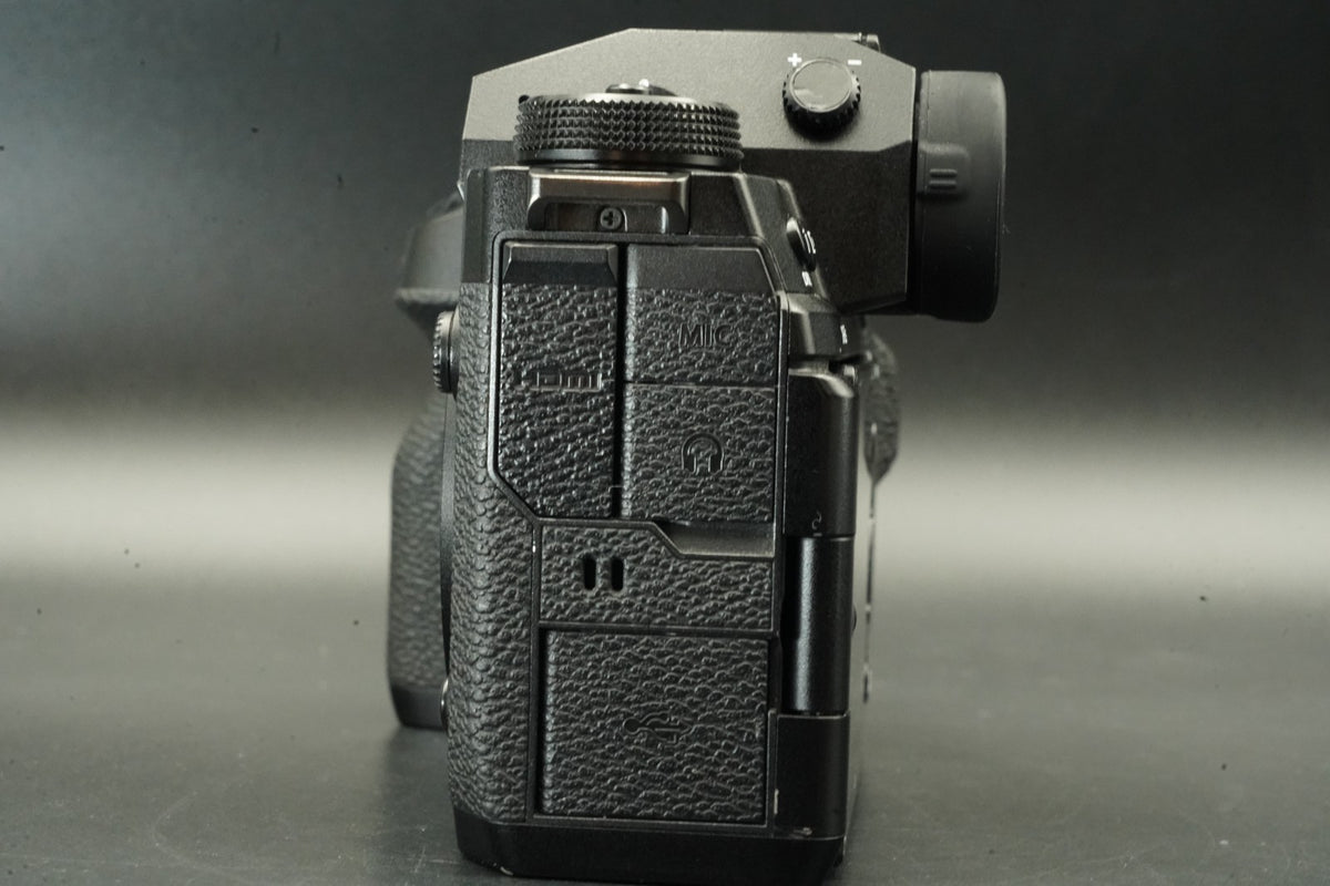 Fotocamera digitale mirrorless Fujifilm X-H2S nera -16600 tagli - #10328