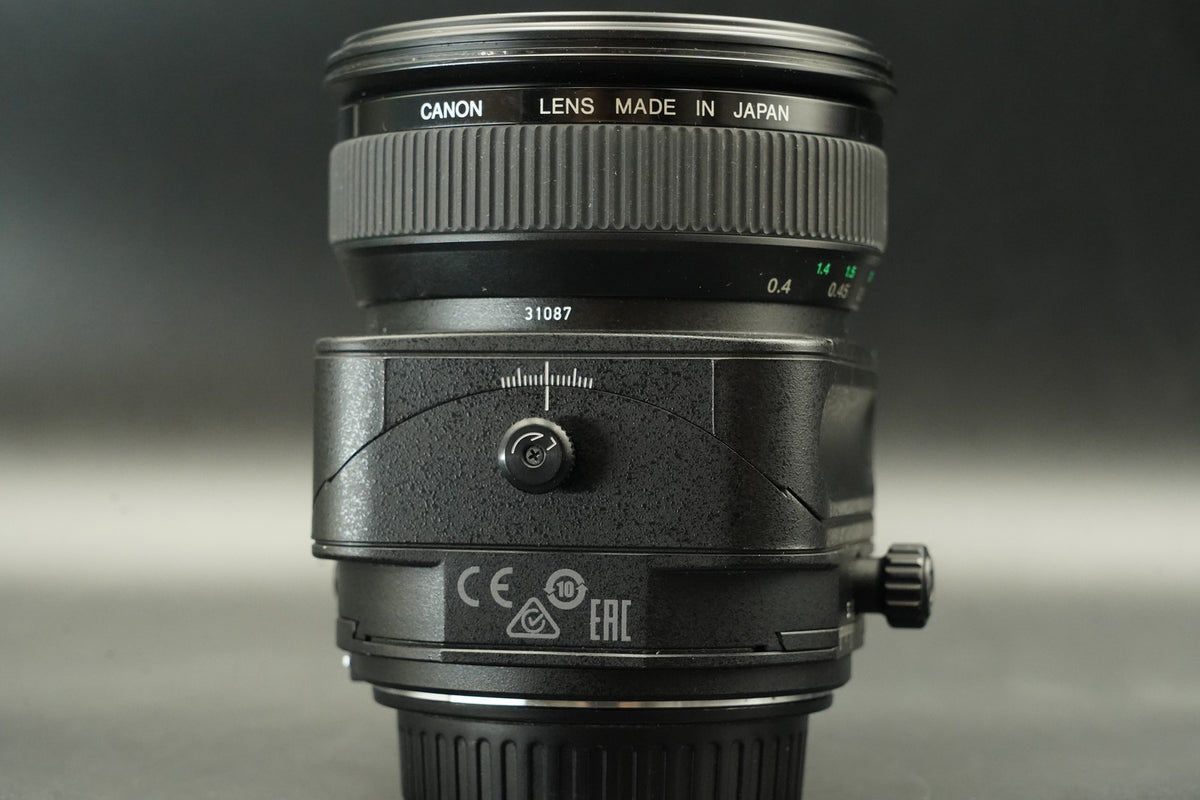 Canon EF TS-E 45mm f/2.8 Tilt Shift MF Lens #12104