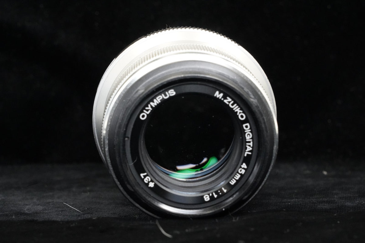 Olympus M.ZUIKO DIGITAL 45mm f/1.8 Lens Silver Japan US STOCK #11260