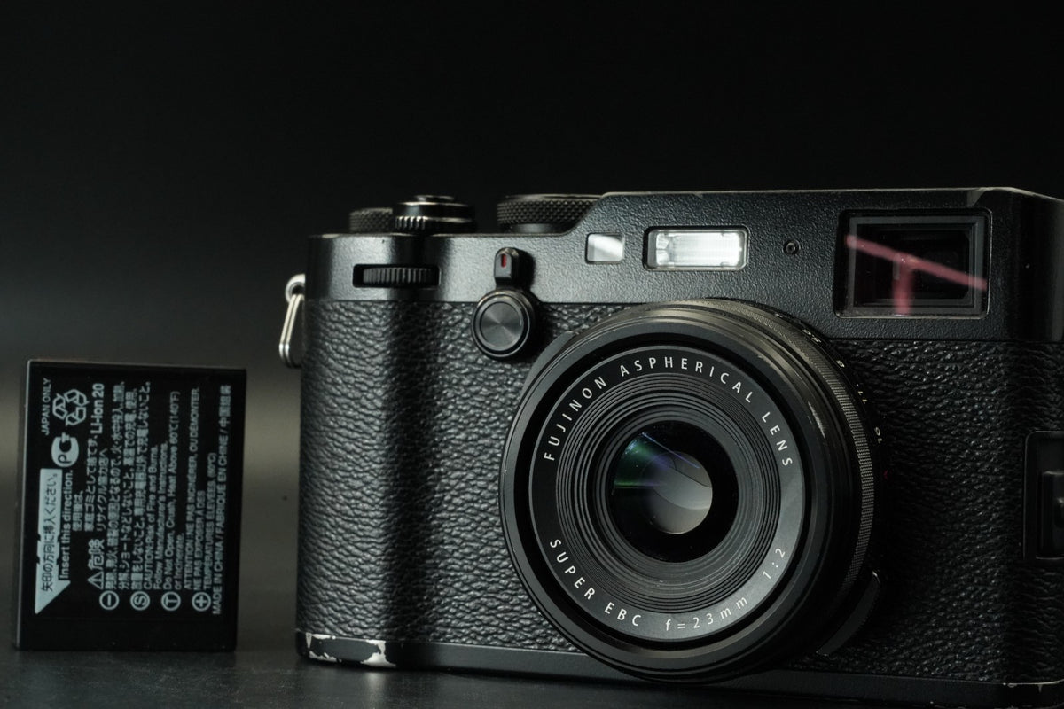 Fujifilm X100F 24.3MP Digital Camera Black -13000 cuts- #11761