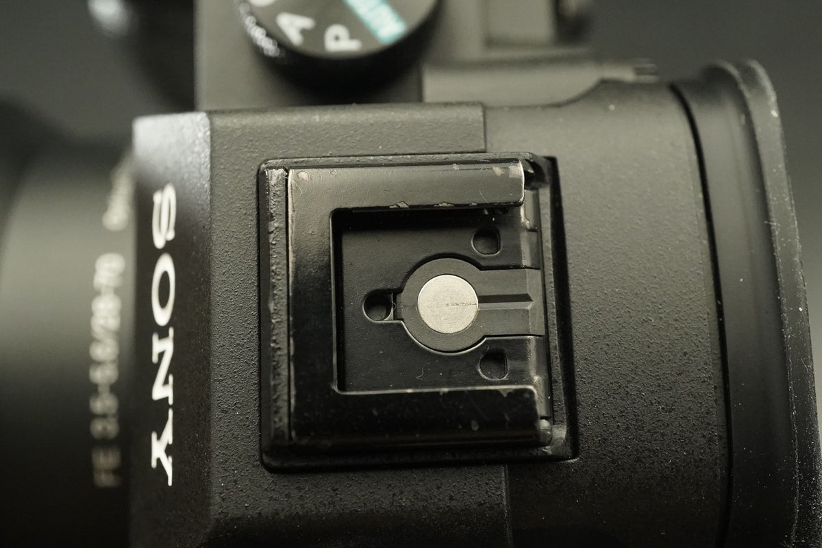 Sony a7 III ILCE-7M3 Digital Camera w/ 28-70 Lens -45643 cuts- US STOCK #11978