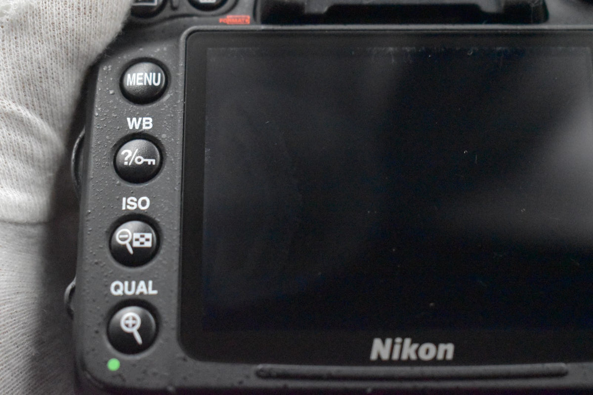 [US Duty Paid] Corpo fotocamera reflex digitale Nikon D7000 DSLR usato 8687
