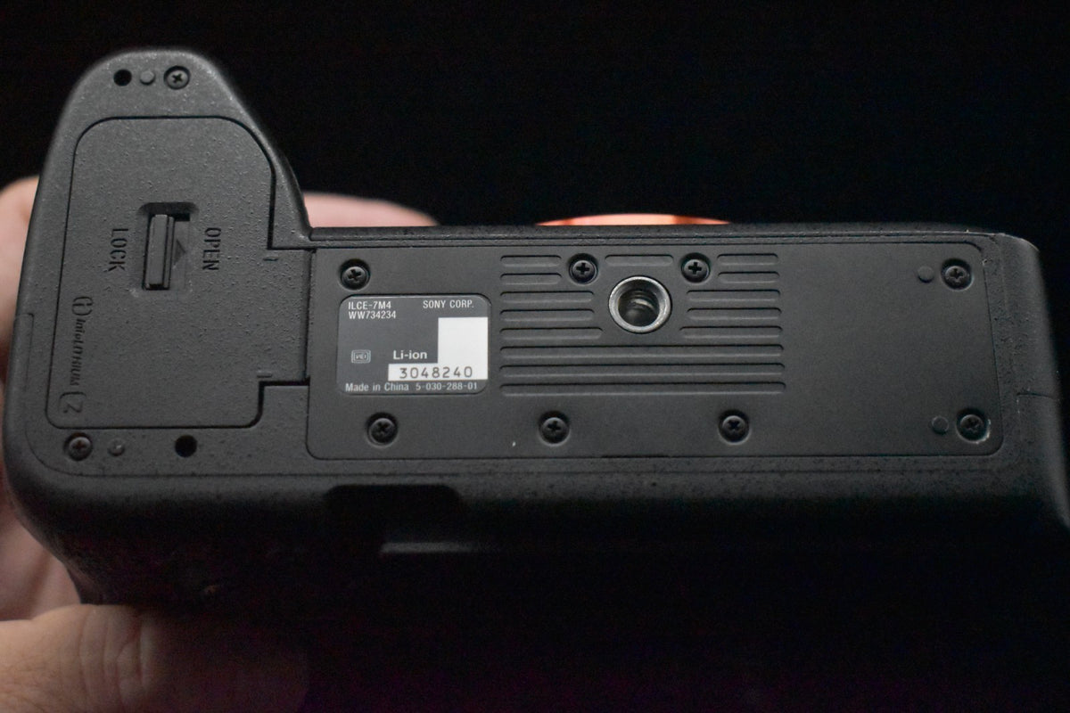 [US Duty Paid] Sony Alpha a7 IV ILCE-7M4 English Language Digital Camera #8328