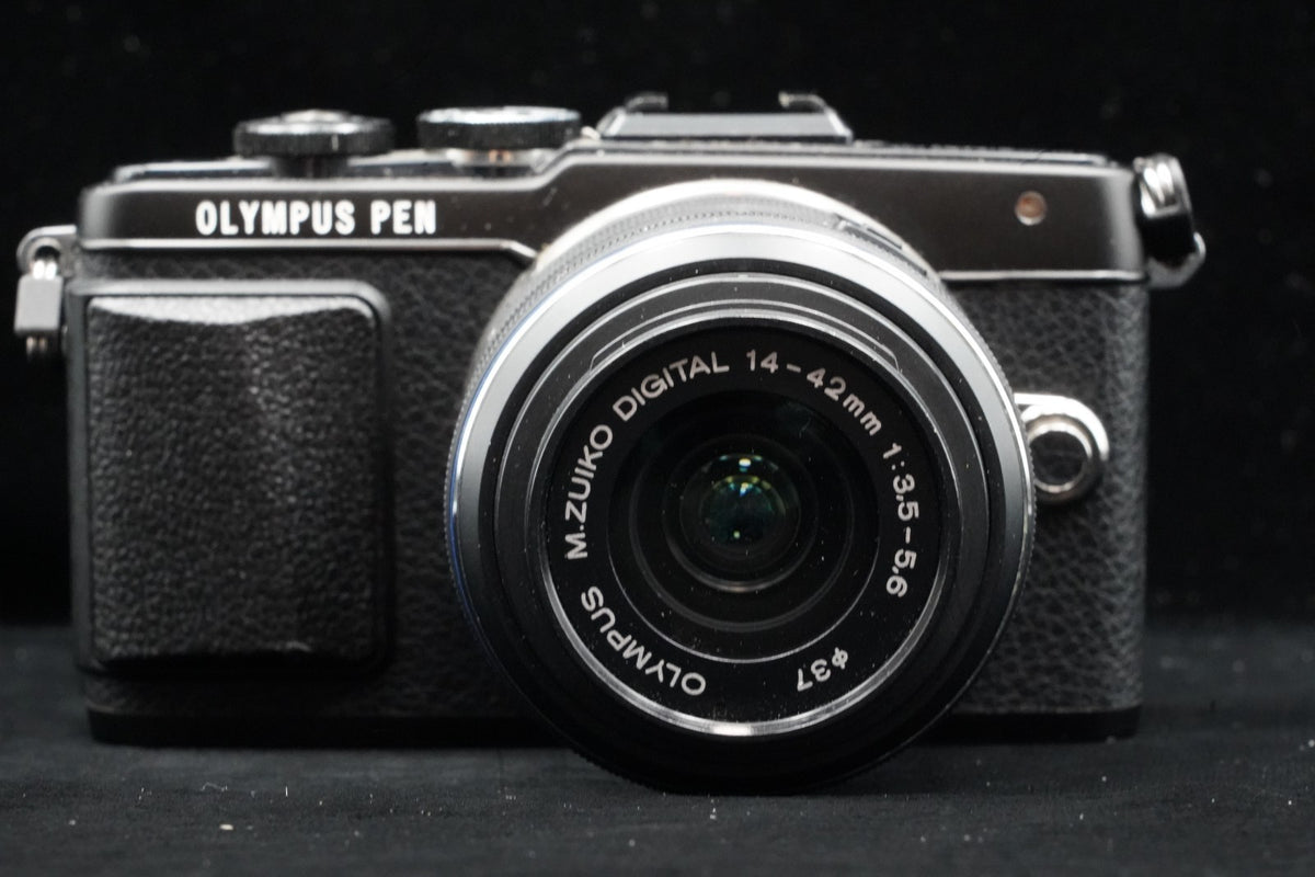Olympus PEN E-PL7 Digital Camera Black with Lens US STOCK #9721