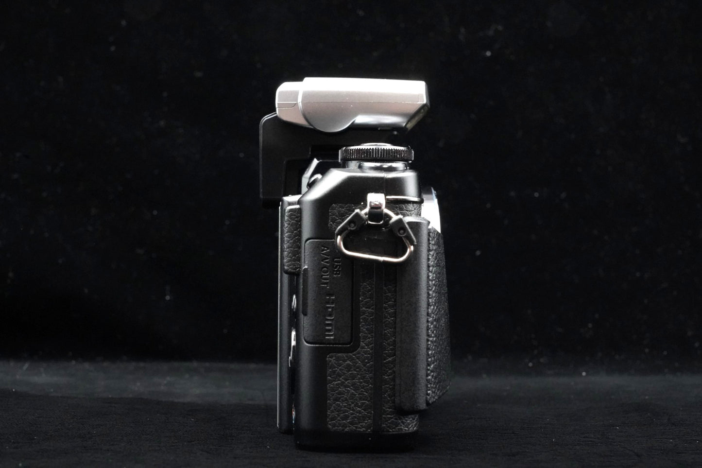 [US Duty Paid] Olympus PEN E-PL7 Digital Camera Black with Lens 9574