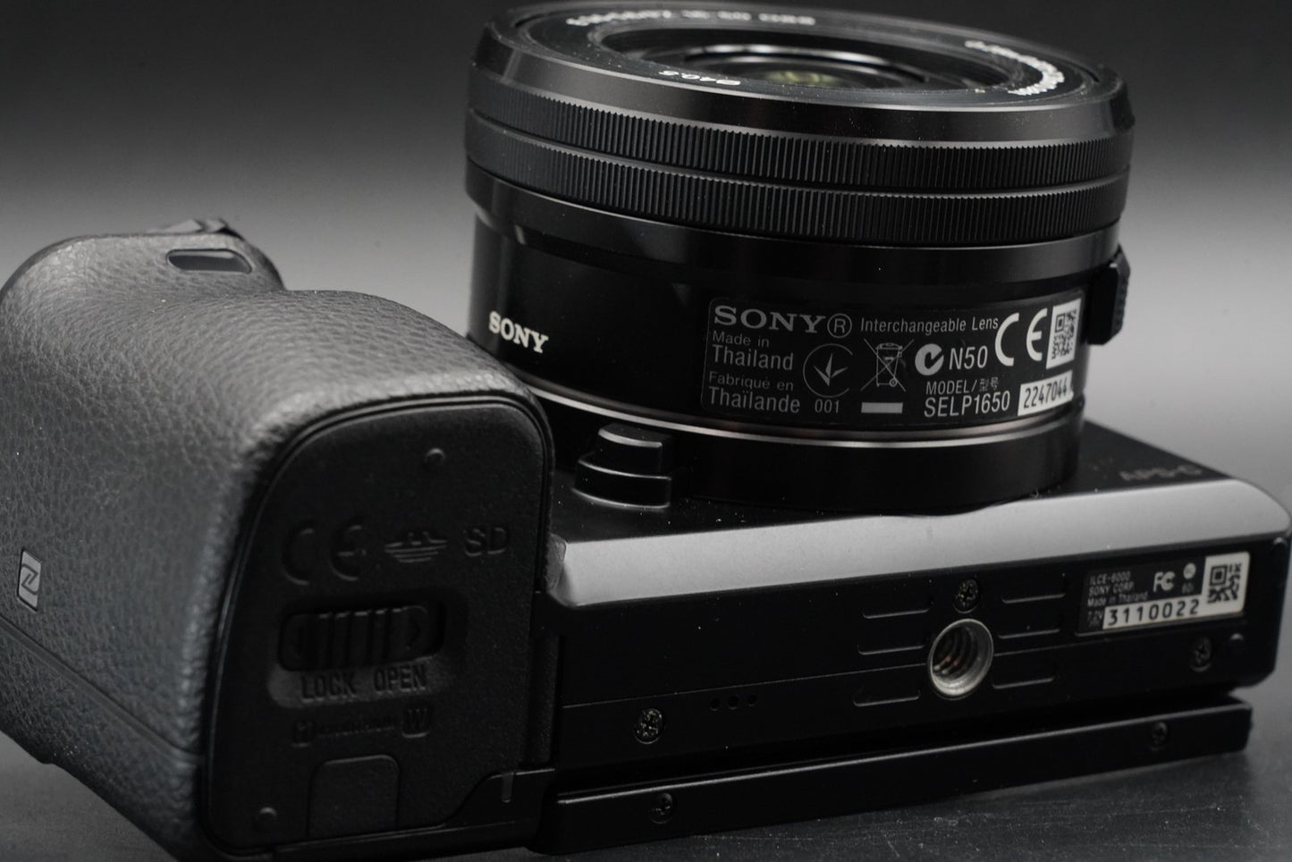 6541 cuts! Sony alpha a6000 Digital Mirrorless Camera with Lens Black 11022