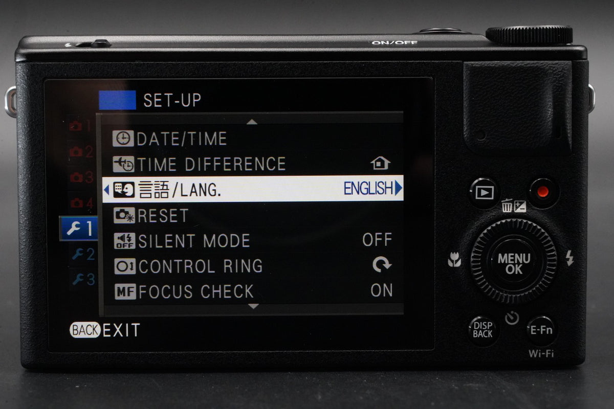 Fujifilm XQ1 Compact Digital Camera Point and Shoot Black ALMOST UNUSED #11021