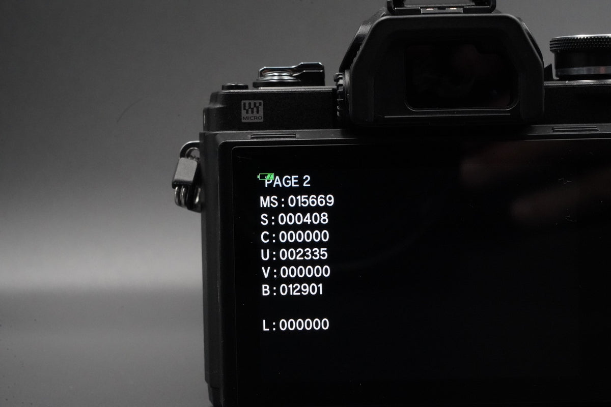 Olympus OM-D E-M10 Mark III Black Digital Camera w/ 2 Lenses US STOCK #10407