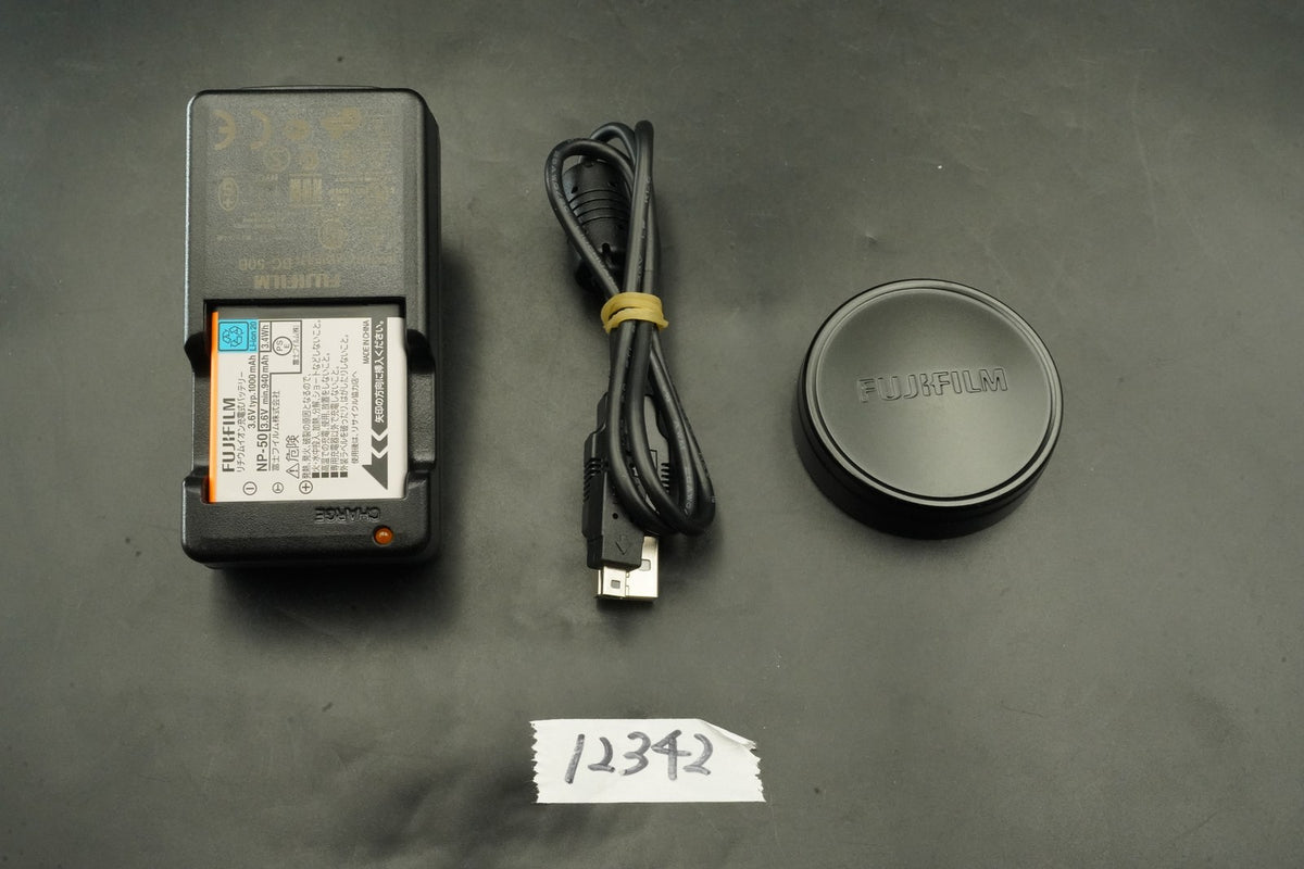 Fujifilm Fuji X Series X20 12.0MP Digital Camera Black US STOCK #12342