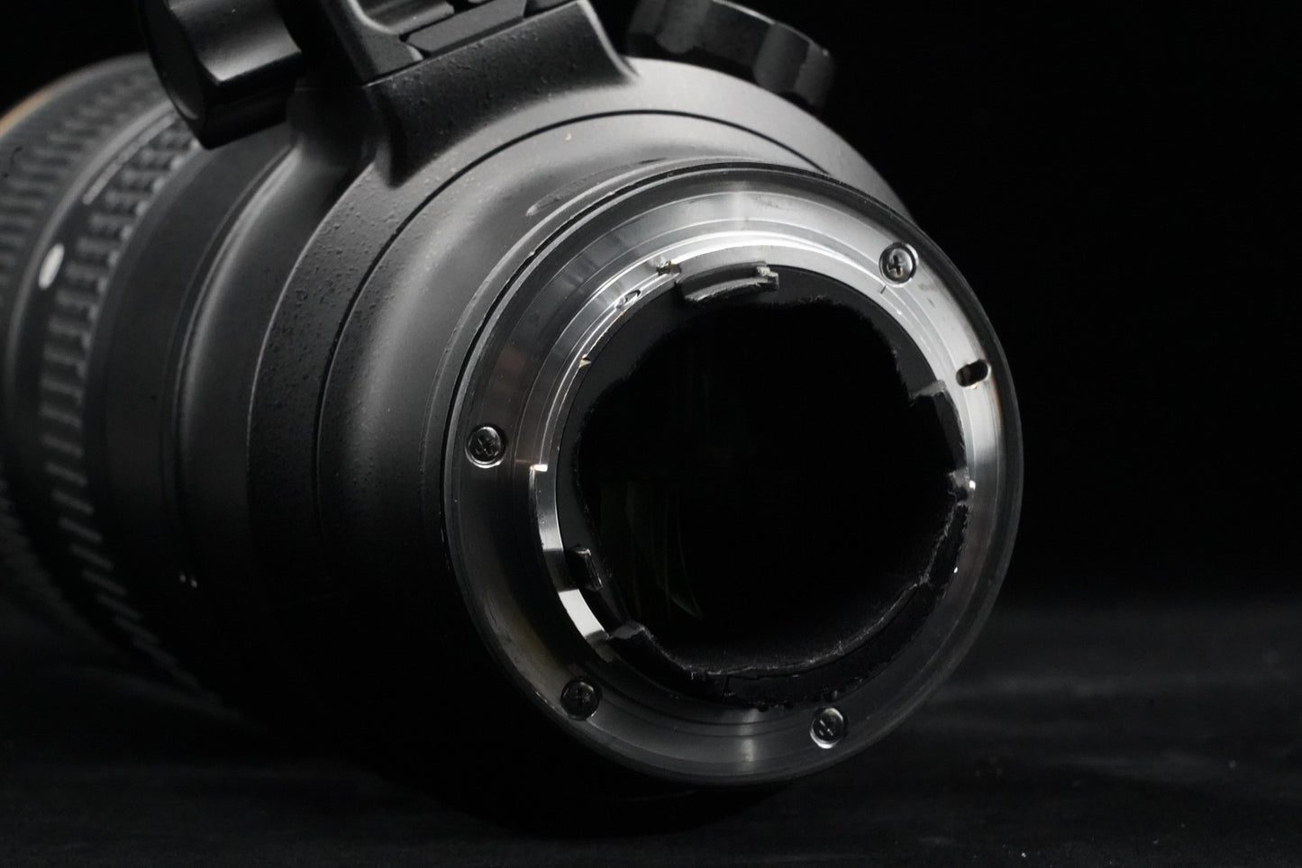 Nikon AF-S NIKKOR 70-200mm f/2.8G ED VR II Lens US Duty Paid JAPAN 10250