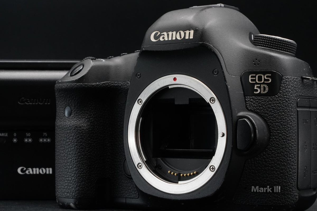 Canon EOS 5D Mark III Digital Full Frame Camera DSLR -2783 cuts- US STOCK #11502