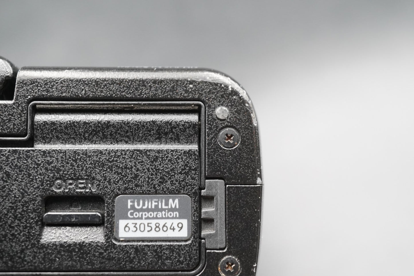 Only 1 cut!! Fujifilm Fuji X-T2 Mirrorless Digital Camera 11313