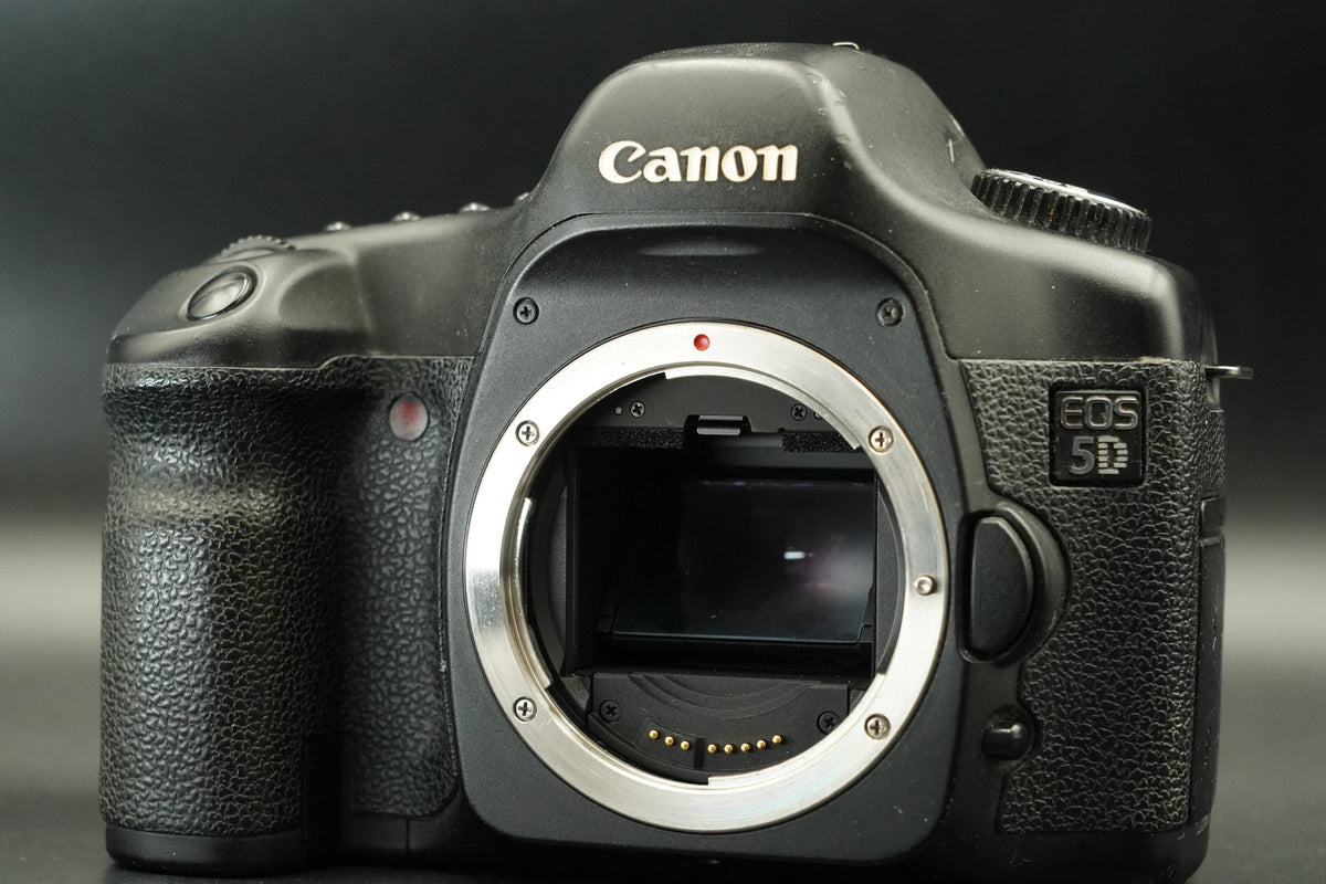 Canon EOS 5D Digital SLR Full Frame Camera Body Only #12350