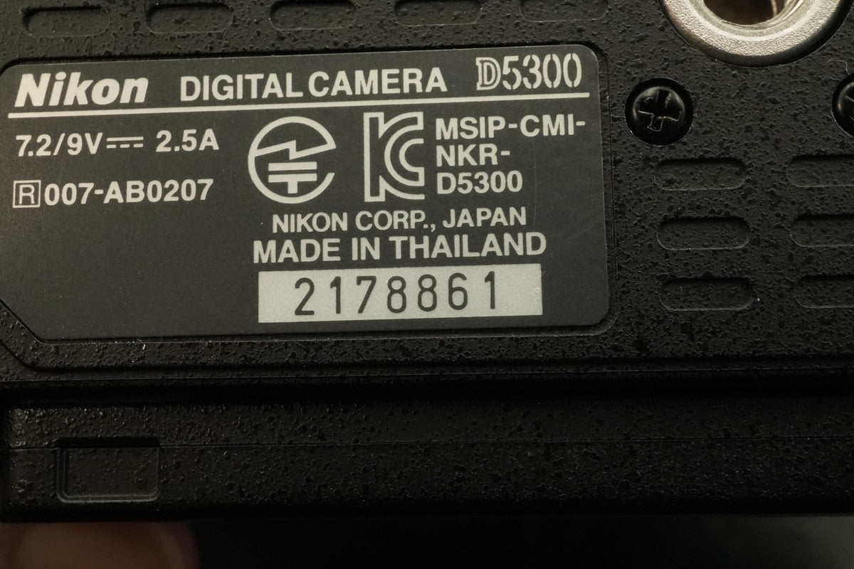 Cámara digital Nikon D5300 DSLR con lentes AF-S 18-55mm -5027 cortes- #11970