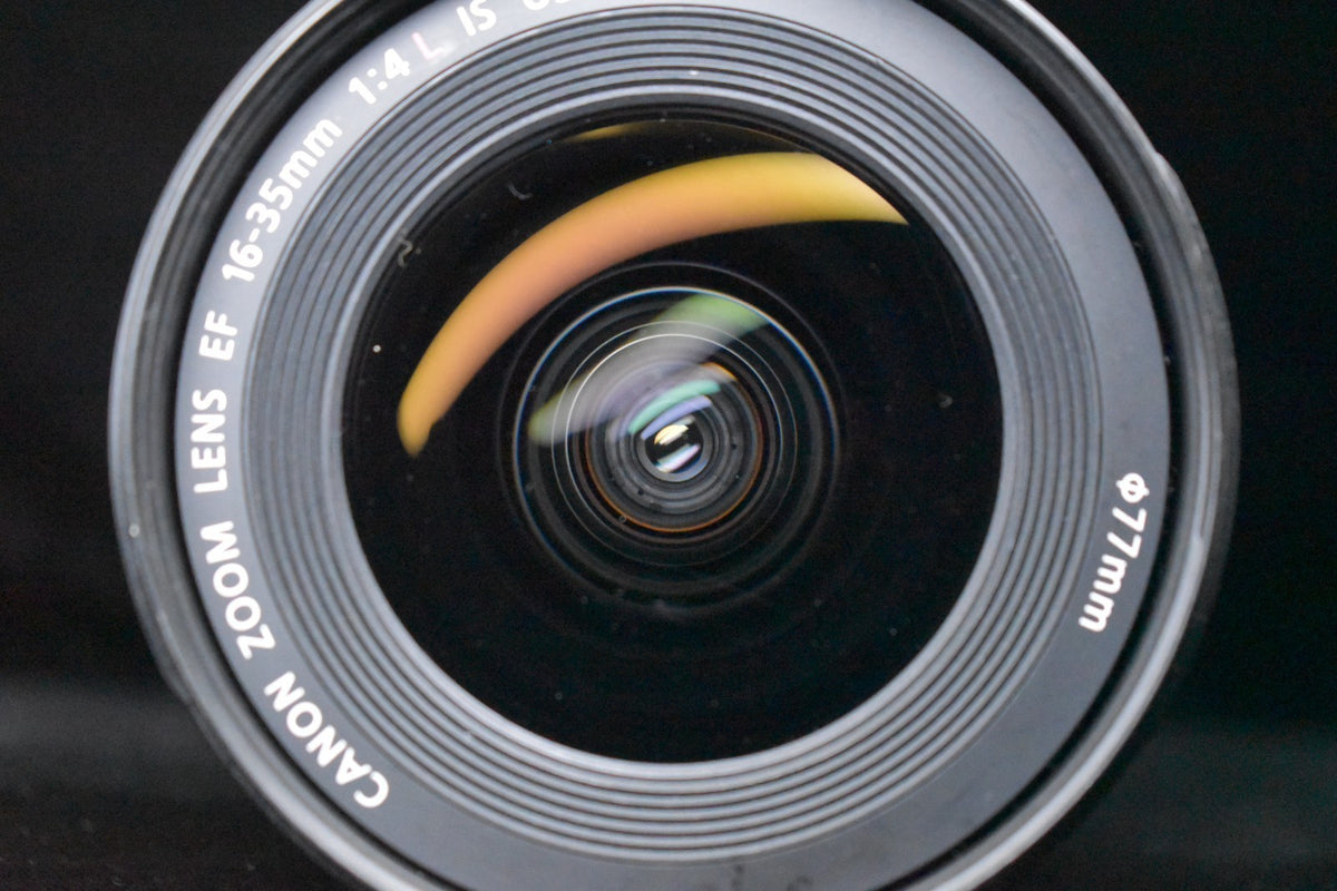 [US Duty Paid] Canon EF 16-35mm f/4 L IS USM Lens Wide Angle AF Lens 9357