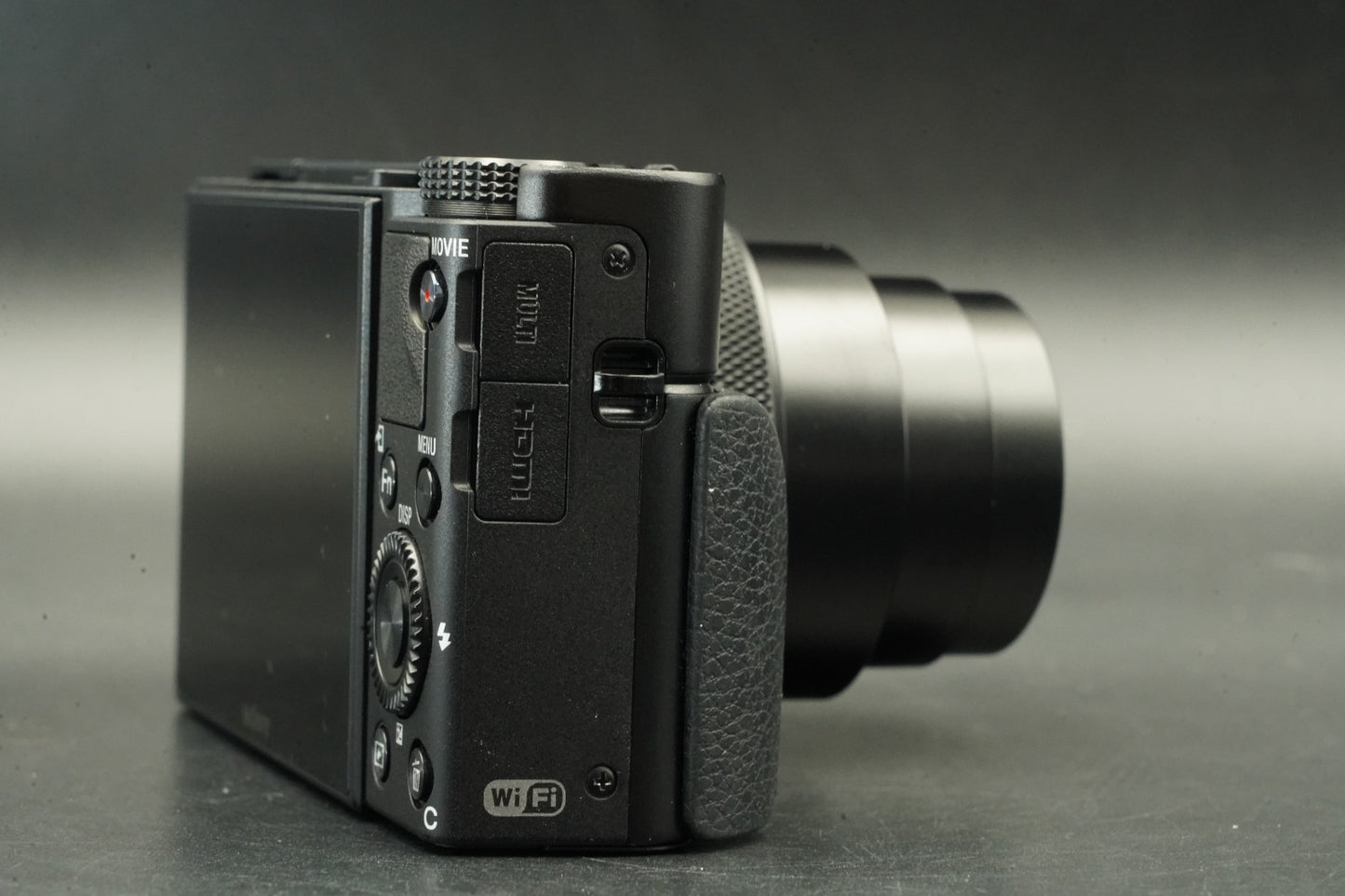 Sony Cyber Shot RX100 VI M6 Compact Digital Camera Black US Duty Paid 11682