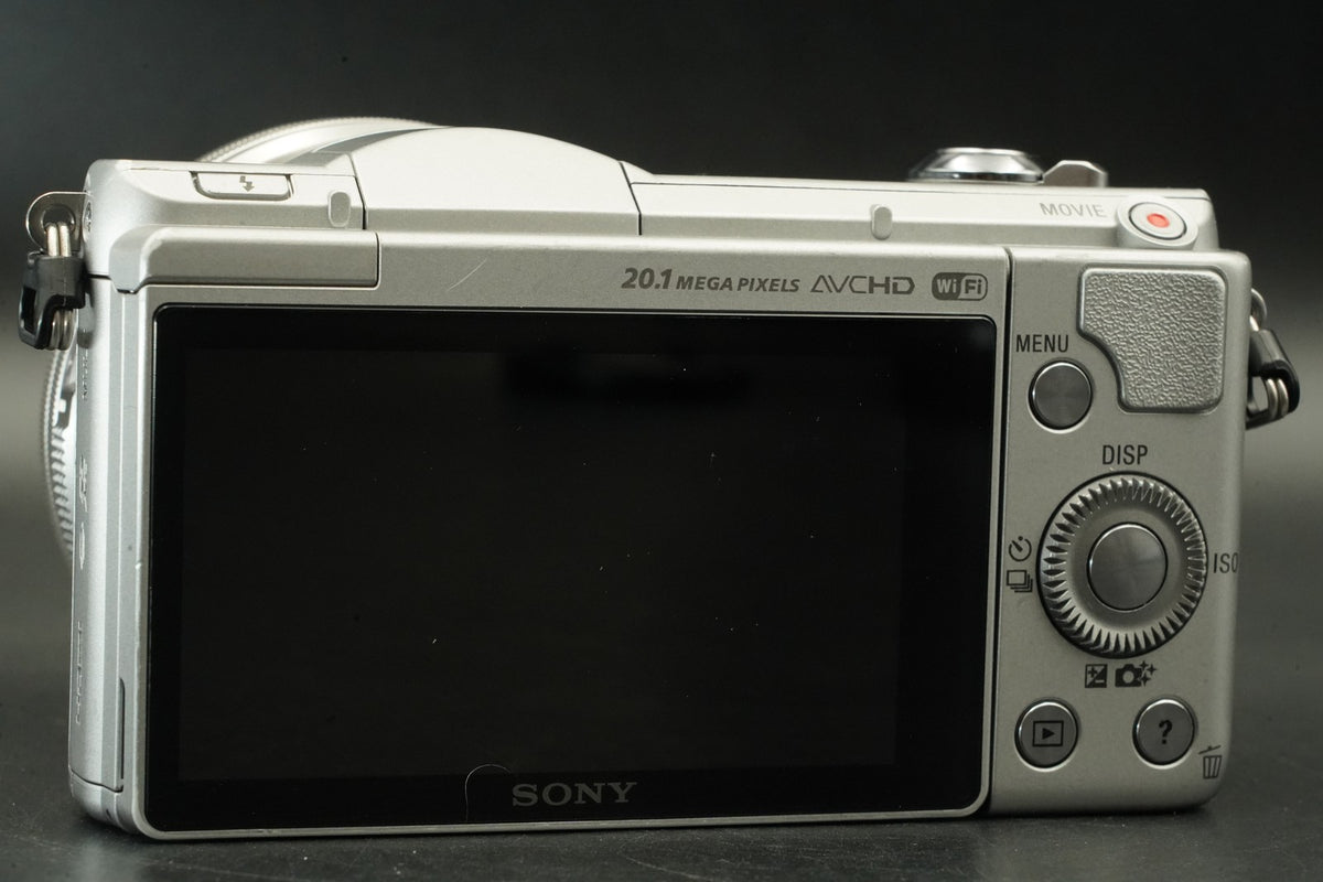 Sony Alpha a5000 Mirrorless Digital Camera with Lens Silver US STOCK #12347